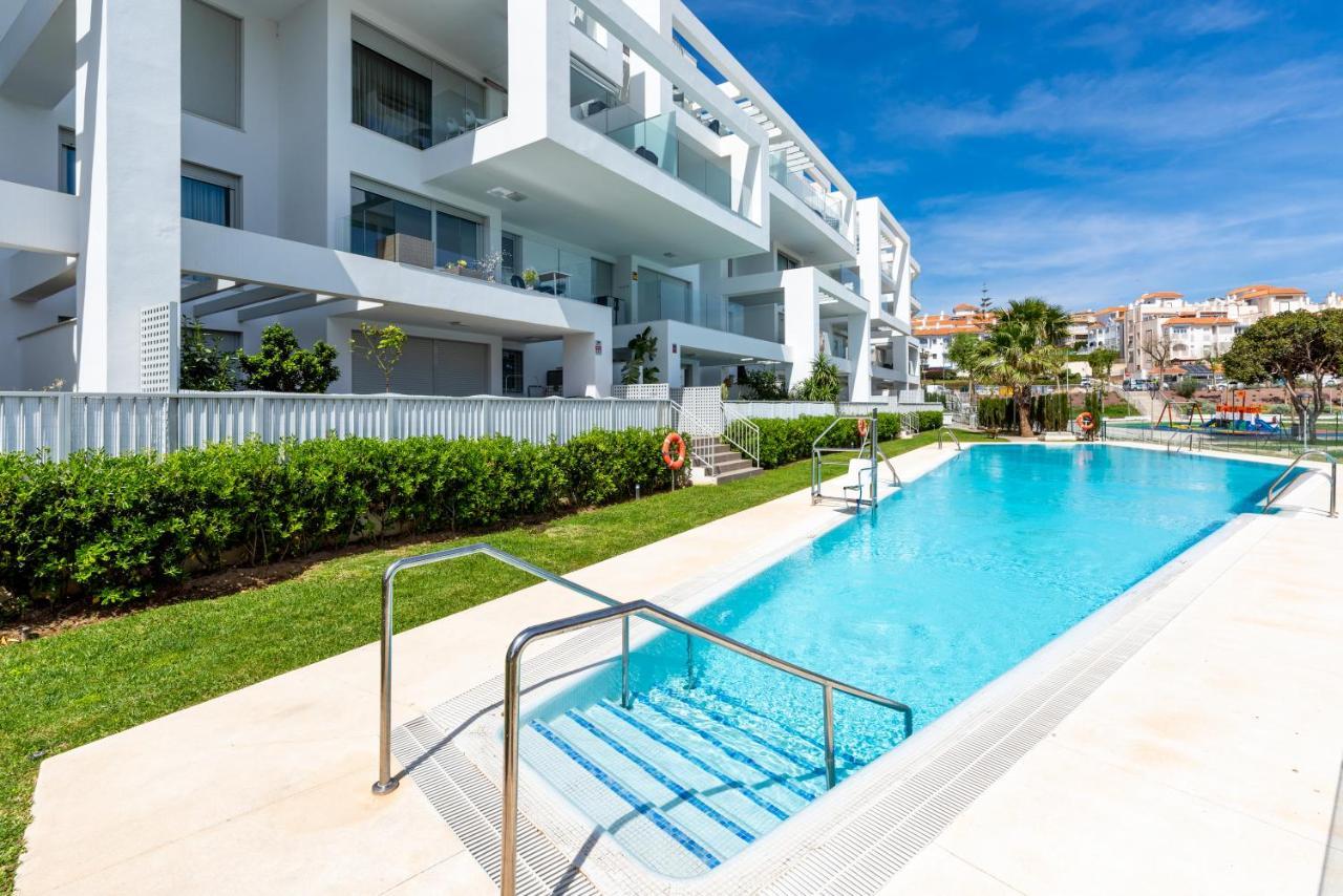 Wintowinrentals Whitestones Amazing Apartment Торремолінос Екстер'єр фото